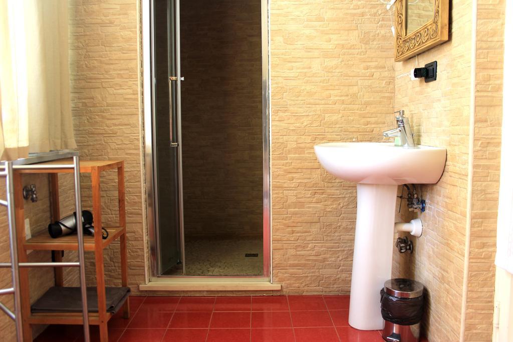 Gabriele 83 Bed & Breakfast Torino Dış mekan fotoğraf